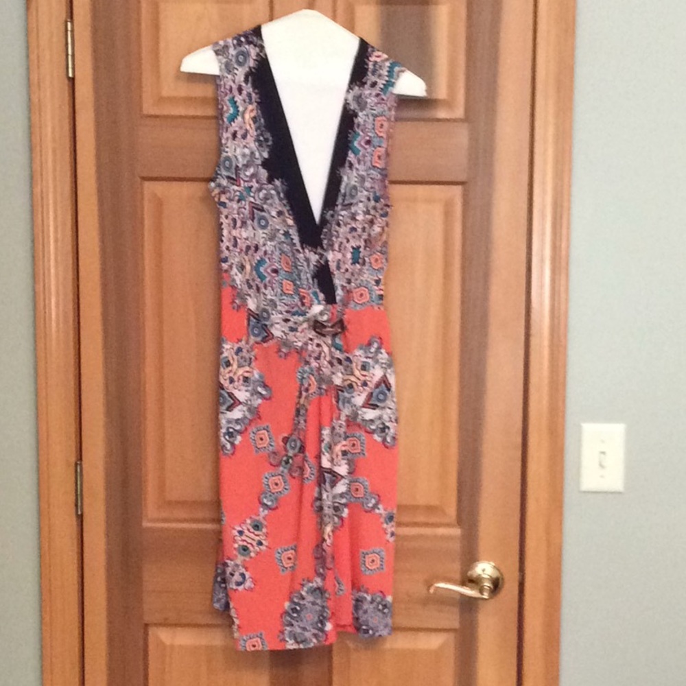 Signature by Robbie Bee Summer fun wrap dress Size Medium